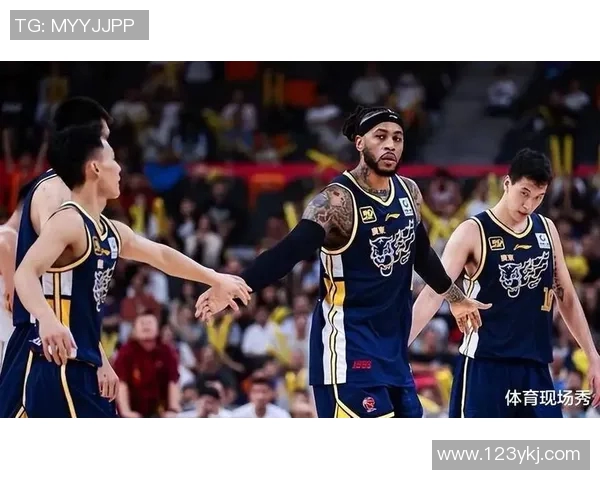 广东队外援更换库克登场对决新疆杜锋谋划奇招力争胜利